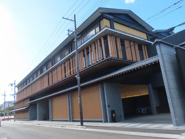 Foreign Luxury Hotels in Japan, 2023 to 2026: Opening Dates, Room Counts and How to Choose